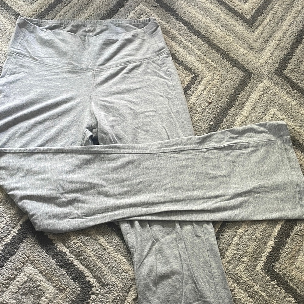 Grey pacsun yoga pants